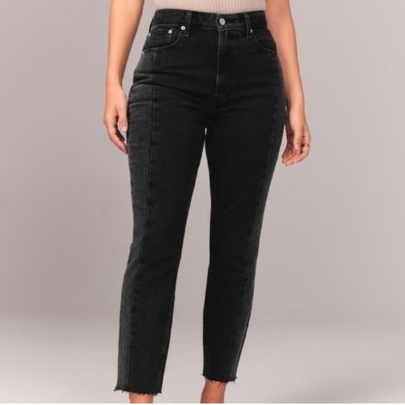Abercrombie & Fitch Denim - NEW Abercrombie & Fitch Curve Love The Mom High Rise Jeans Black 25R